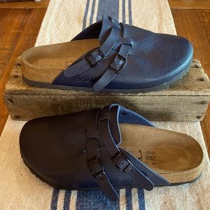 Birkenstock Camden Navy Blue Leather Mule/Clogs